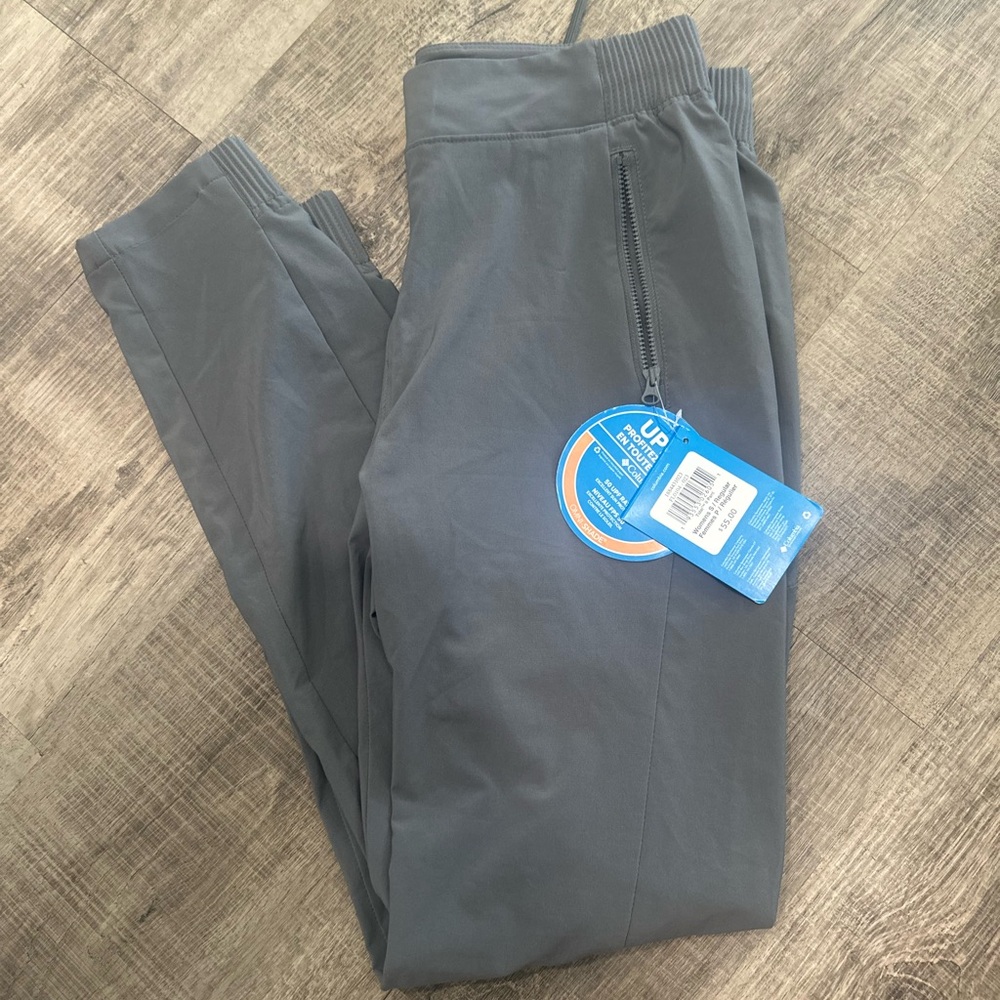 Women’s Columbia PFG Gray Jogger Pants - Stretch Performance
